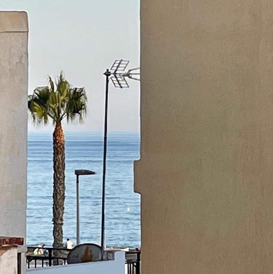 Moderno Piso De 3 Dormitorios En La Playa De Rincon De La Victoria Malaga Exterior photo